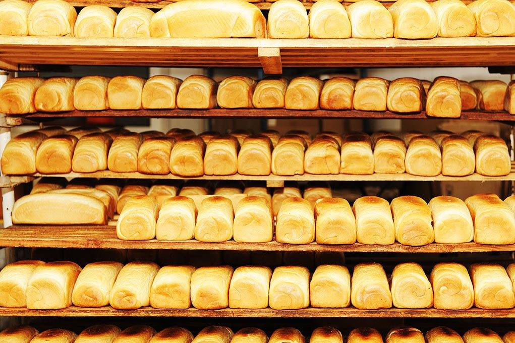 bread on shelves